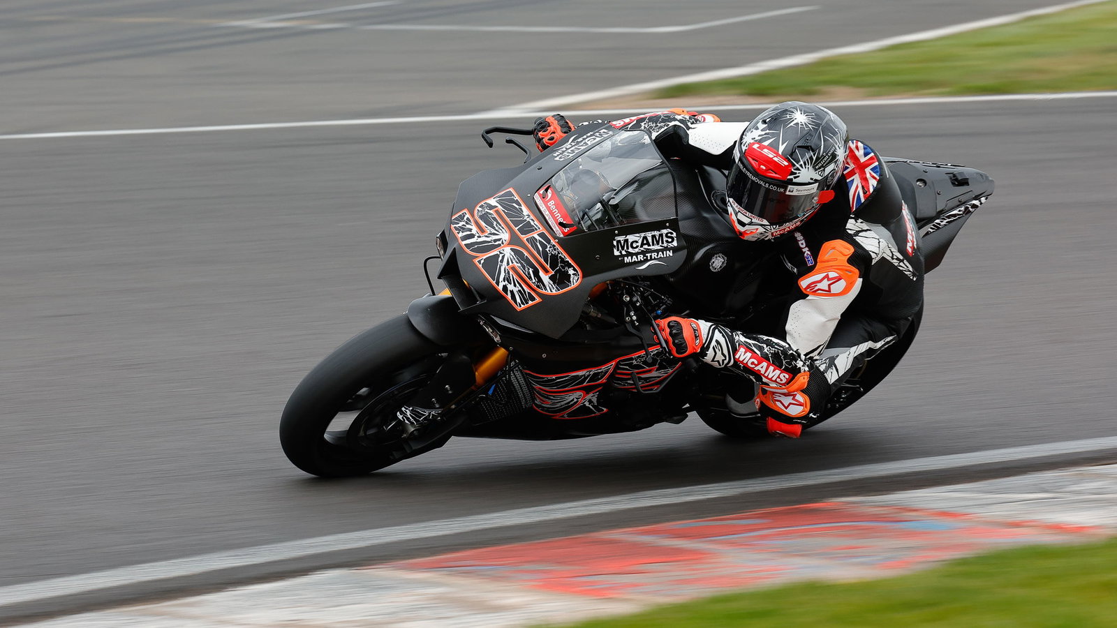 Danny Kent, 2025 BSB Donington Test. Credit: Ian Hopgood Photography.